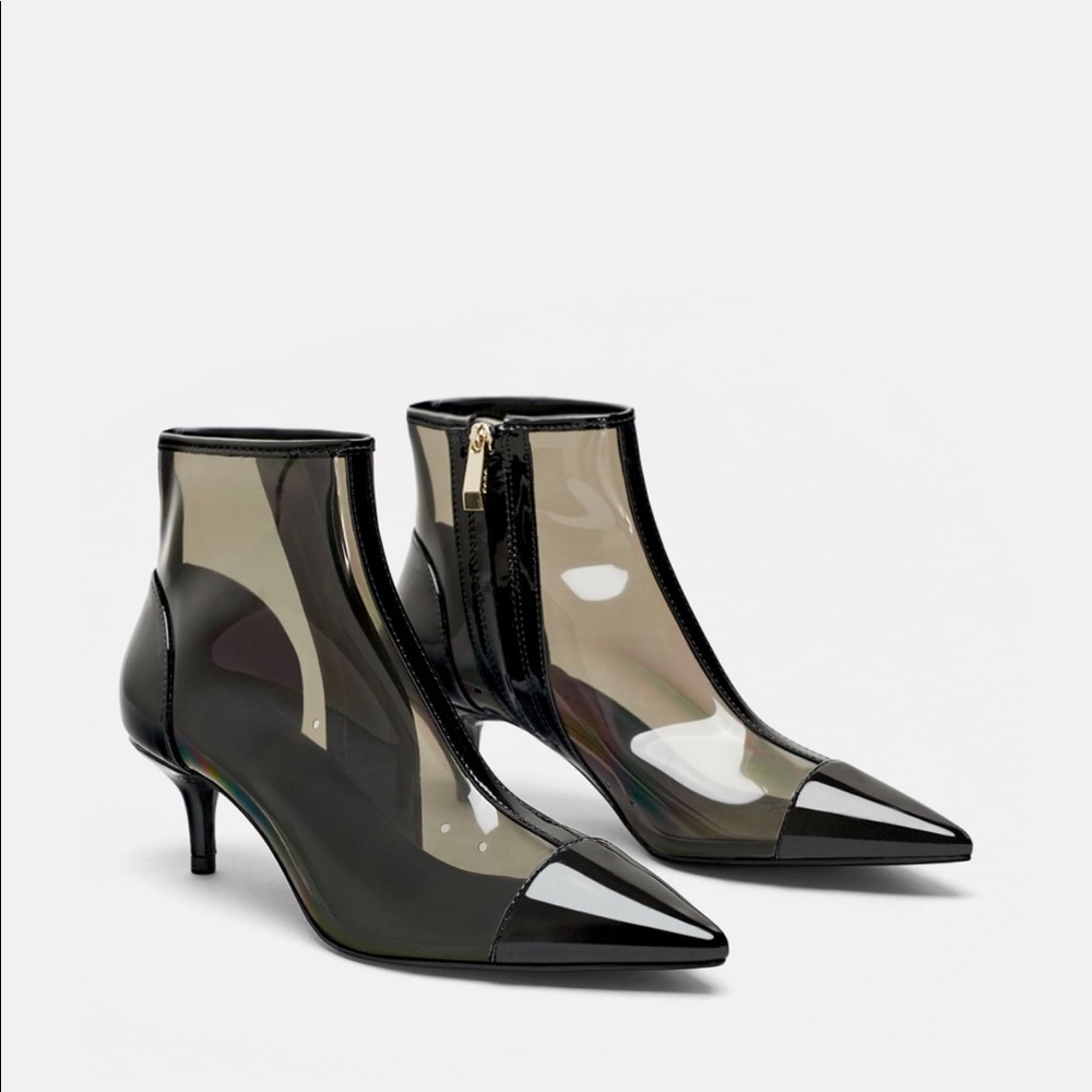 ZARA HEELED VINYL ANKLE BOOTS